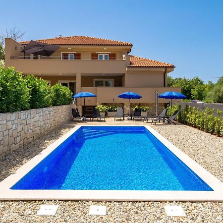 Dobrinj Villa Matea - Mlk150 By Interhome מראה חיצוני תמונה