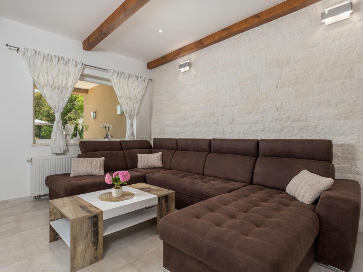 Dobrinj Villa Matea - Mlk150 By Interhome מראה חיצוני תמונה