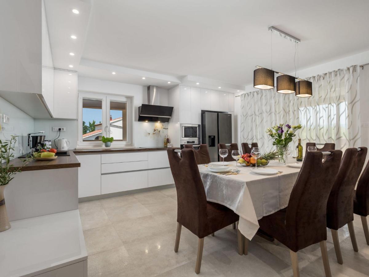 Dobrinj Villa Matea - Mlk150 By Interhome מראה חיצוני תמונה