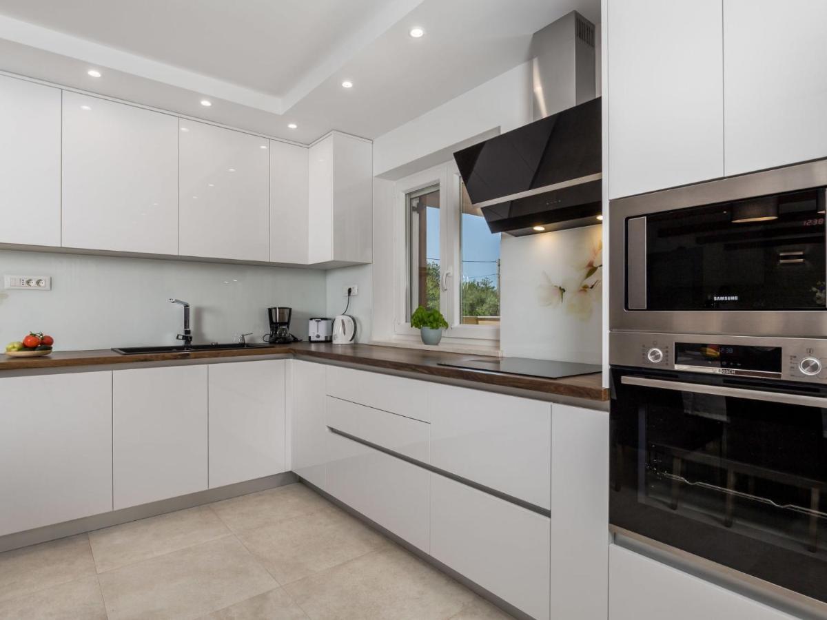 Dobrinj Villa Matea - Mlk150 By Interhome מראה חיצוני תמונה